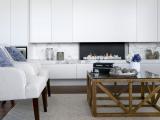 HELM CREMORNE