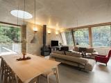 CAPITAL CONSTRUCTION & REFURBISHING BAYVIEW
