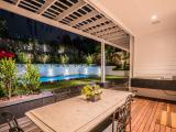 NEW ENGLAND CONSTRUCTIONS BELLEVUE HILL