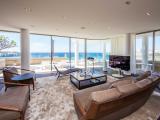 HUTCHINSON BUILDERS