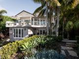 Jakin Luxury Living