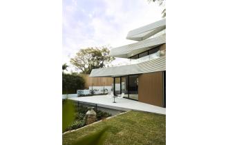 GNC QUALITY BELLEVUE HILL