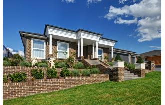 CONTEMPORARY HOMES