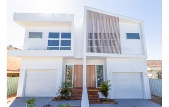 FUTUREFLIP