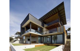 GRAYBUILT PTY LTD