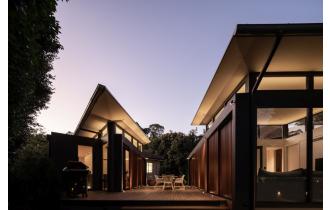 Plateau Building 