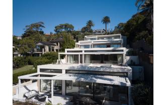ULTRA Building Co 