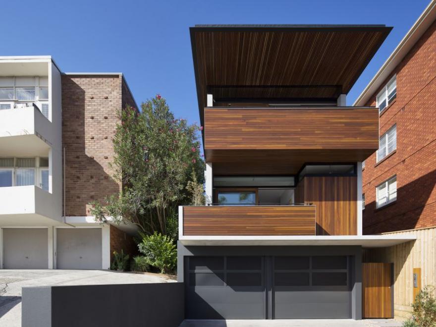 LAWSON & LOVELL QUEENSCLIFF