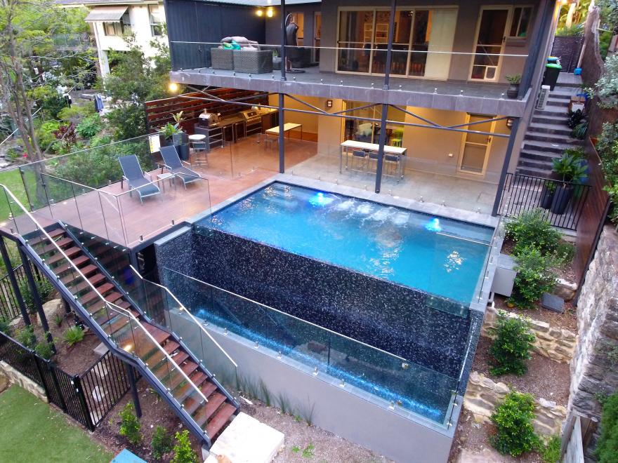 FREESTYLE POOLS LONGUEVILLE