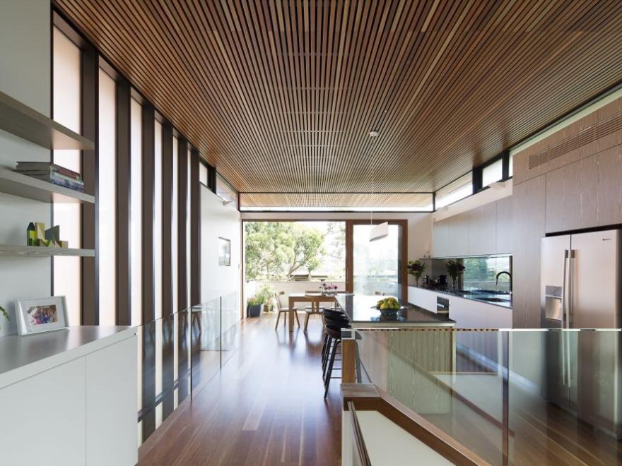 LAWSON & LOVELL QUEENSCLIFF