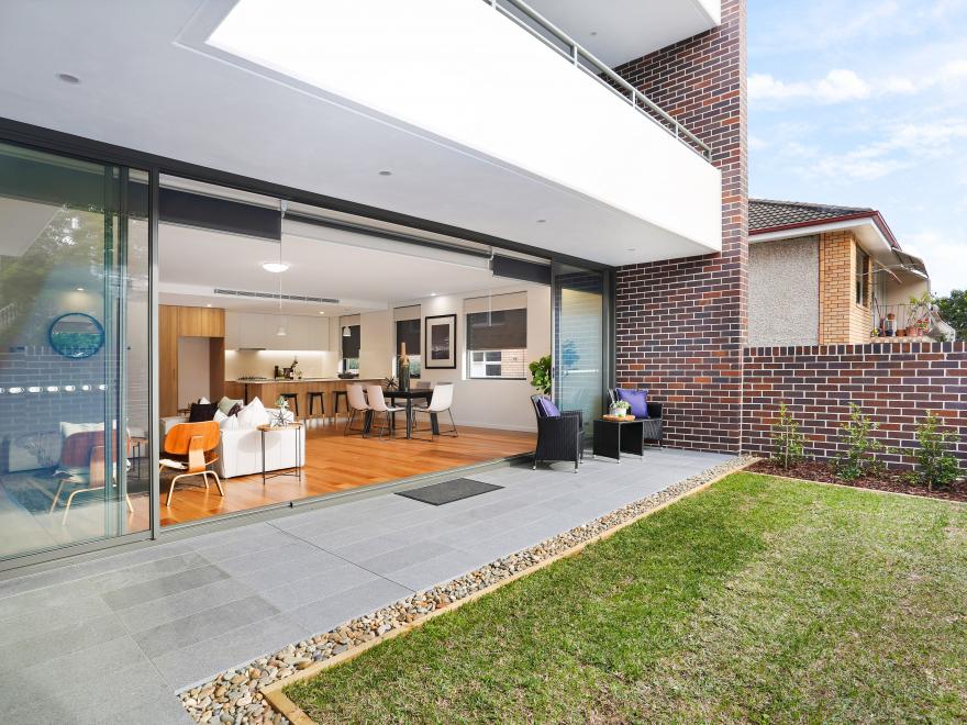 KINGSCORP MORTDALE