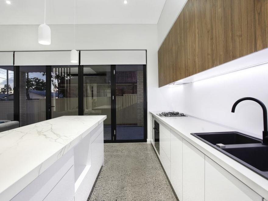 PIONEER BUILDING GROUP MERRYLANDS
