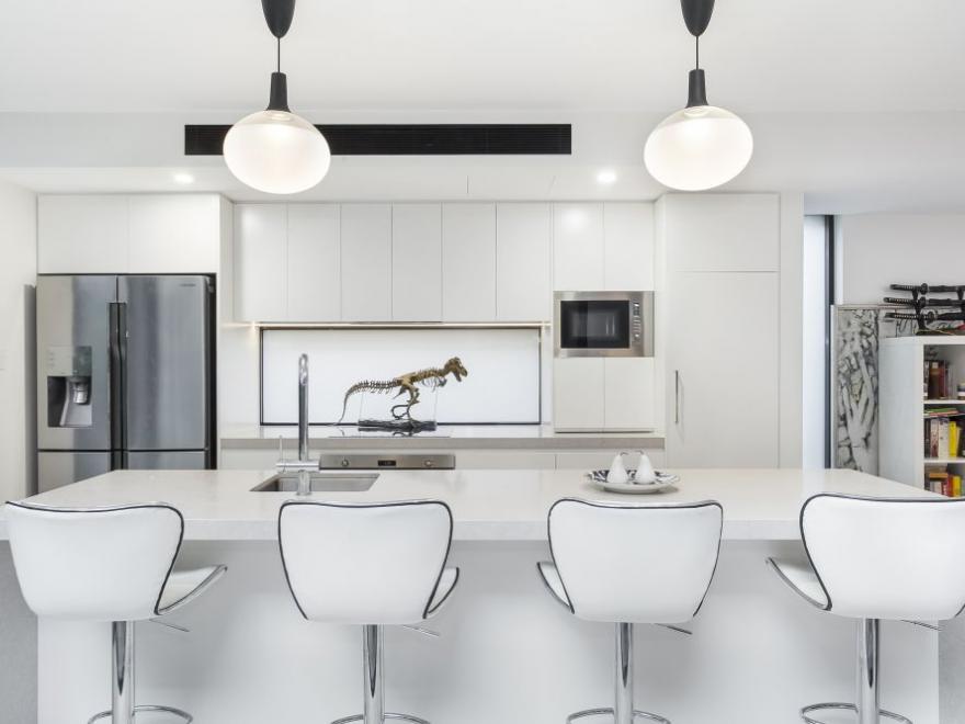 ELLIOTT PROJECTS NEUTRAL BAY
