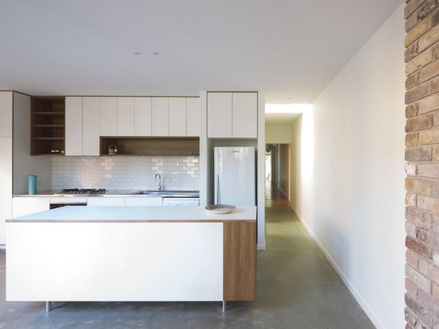 CWF CONSTRUCTIONS WILLOUGHBY
