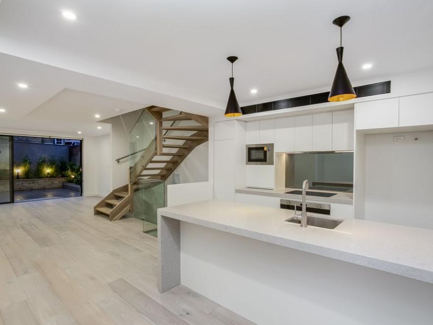 ELLIOTT PROJECTS NEUTRAL BAY