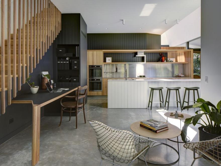 GRAYBUILT RIVERVIEW