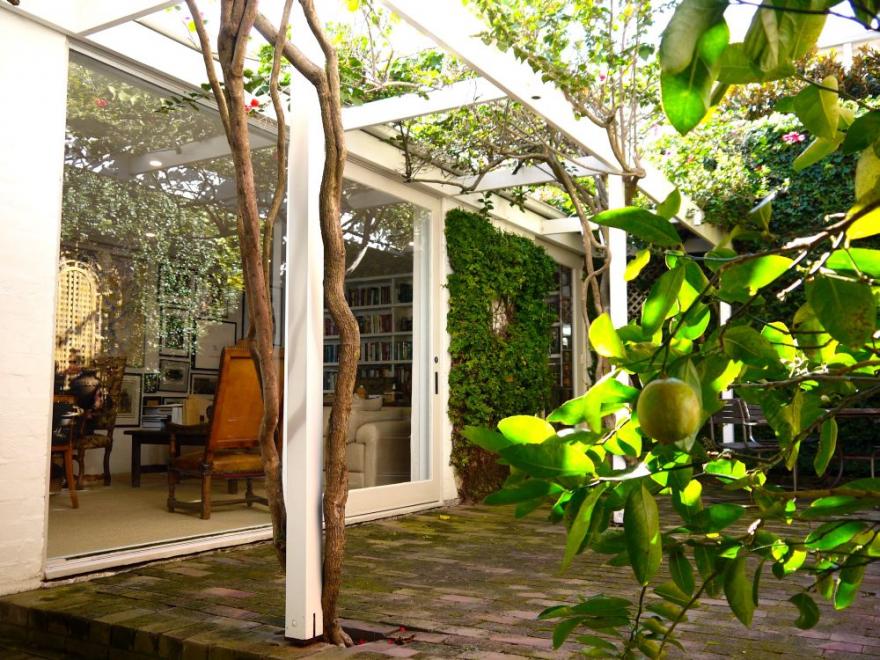 SVEN JOHNSEN BUILDING WOOLLAHRA