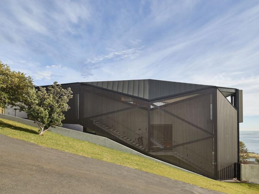PACIFIC PLUS COOGEE - Photography by Peter Bennetts & John Gollings