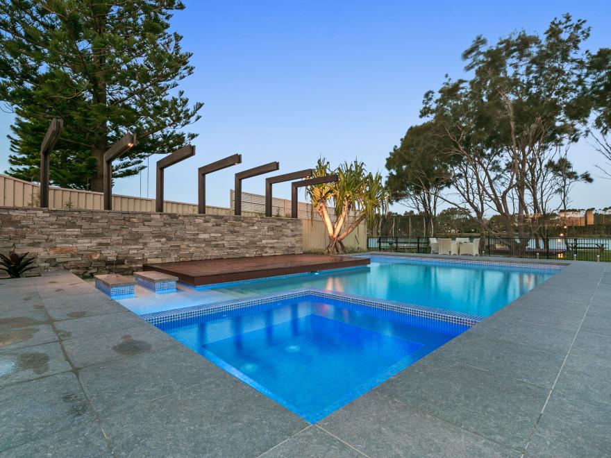 FREEDOM POOLS TERRIGAL