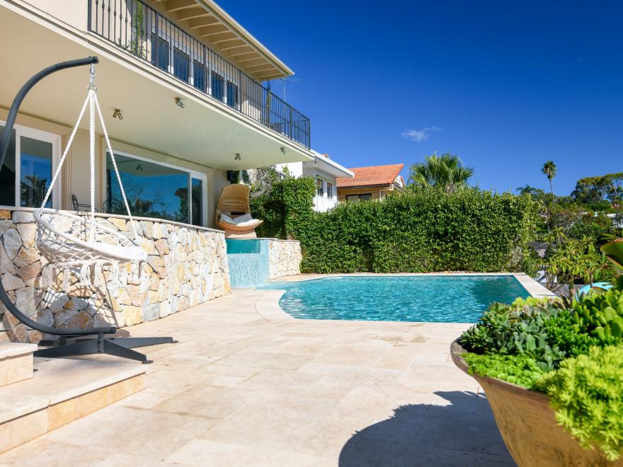 ARTESIAN POOLS 