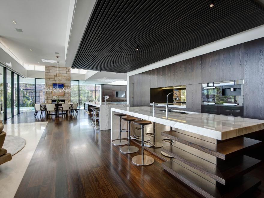 SUMMUT DEVELOPMENTS