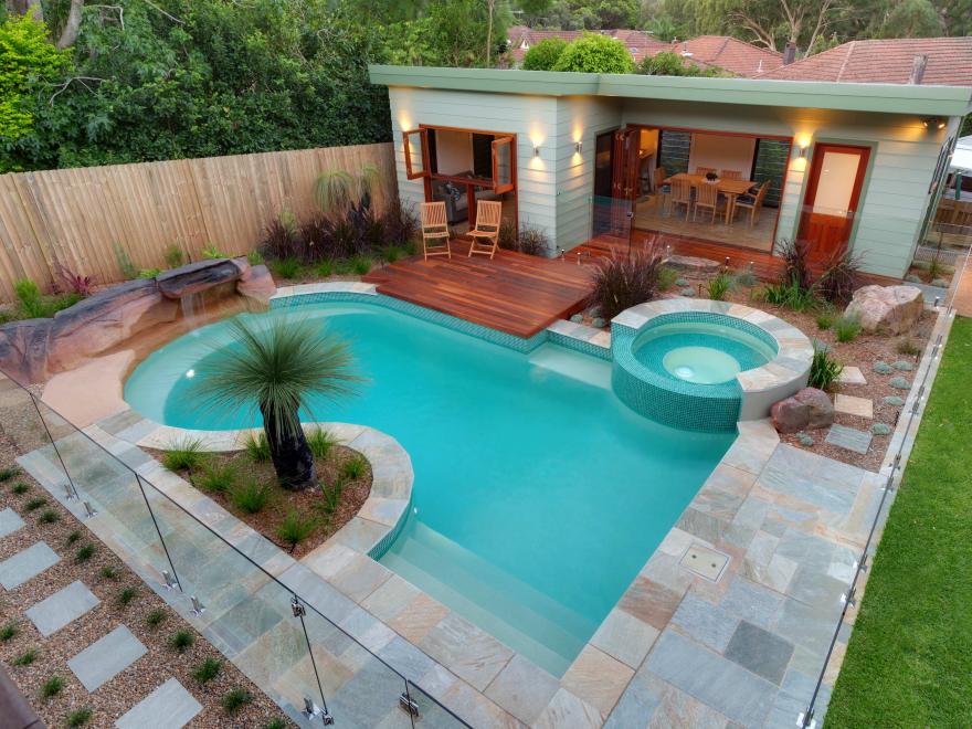 SPLISH SPLASH POOLS