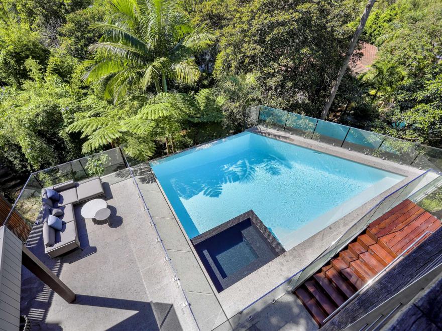 FREESTYLE POOLS