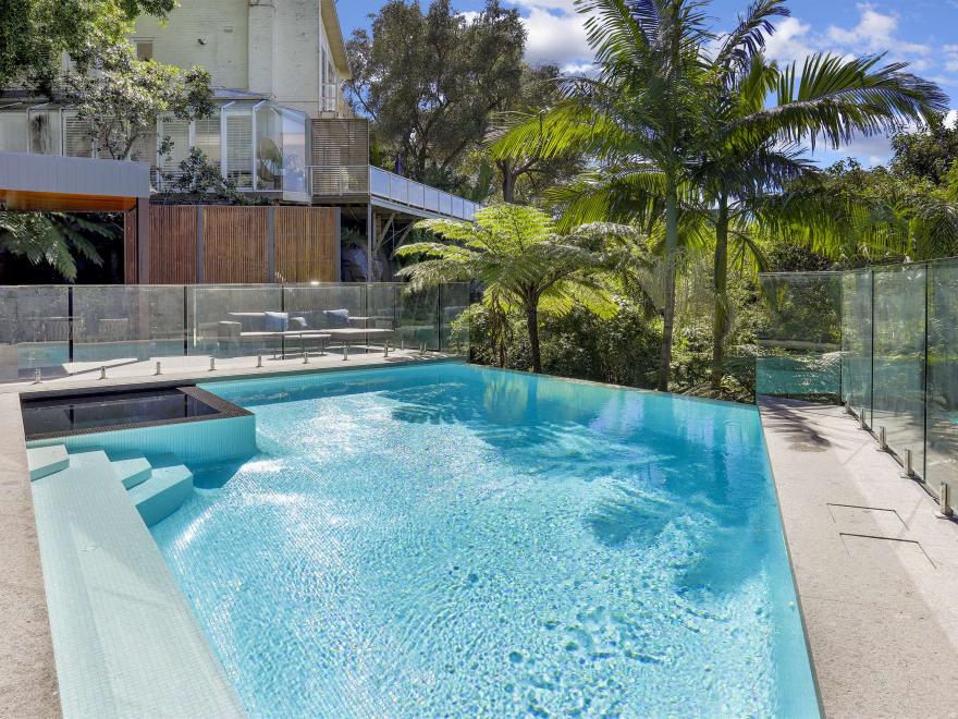 FREESTYLE POOLS
