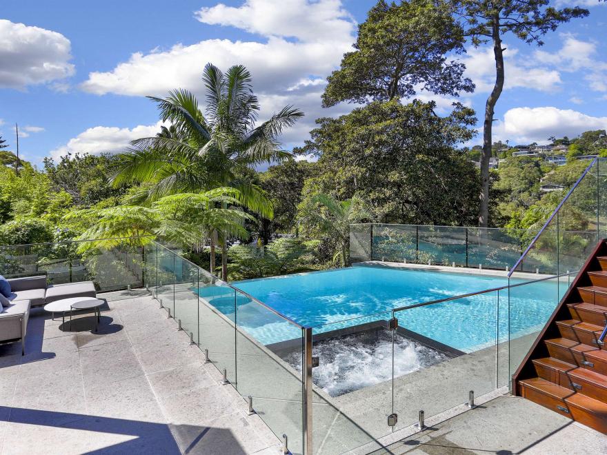 FREESTYLE POOLS