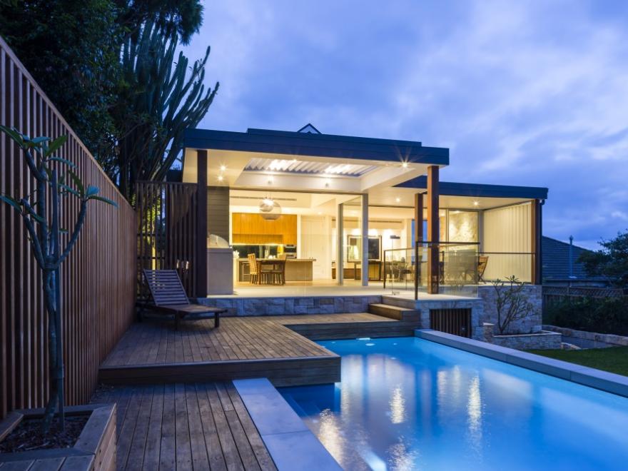 HOME CONSTRUCT