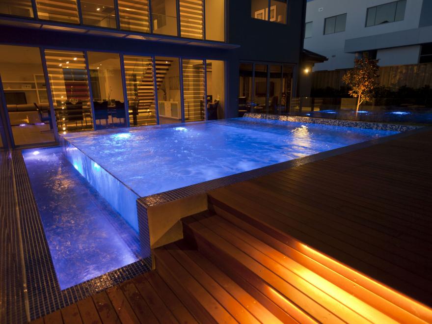 SENATOR POOLS PTY LTD