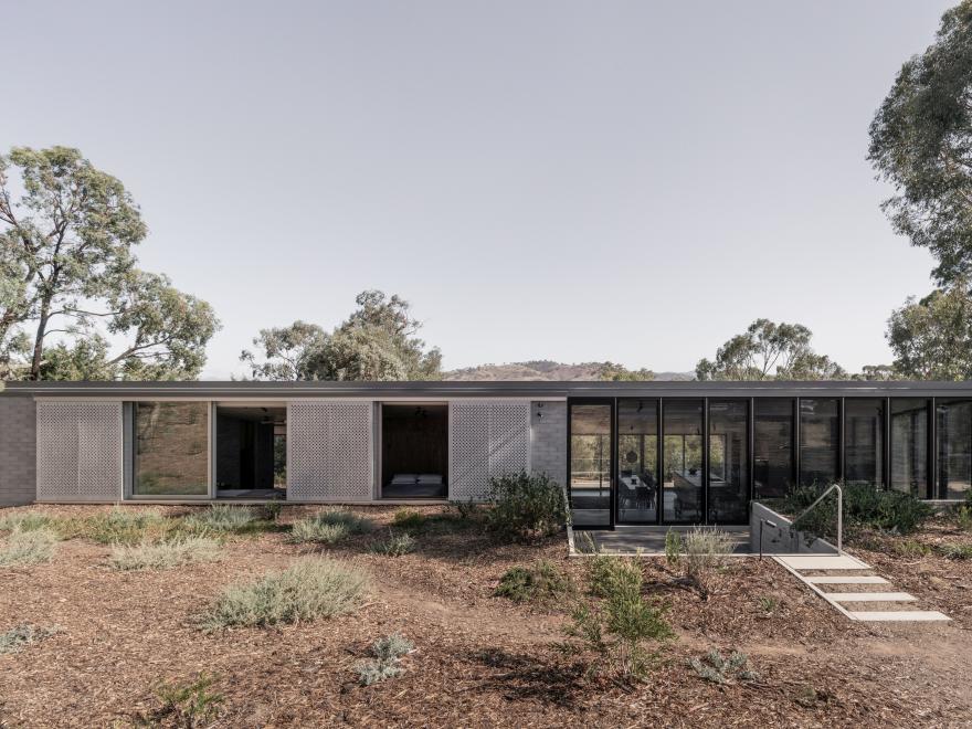 Scott James Builder