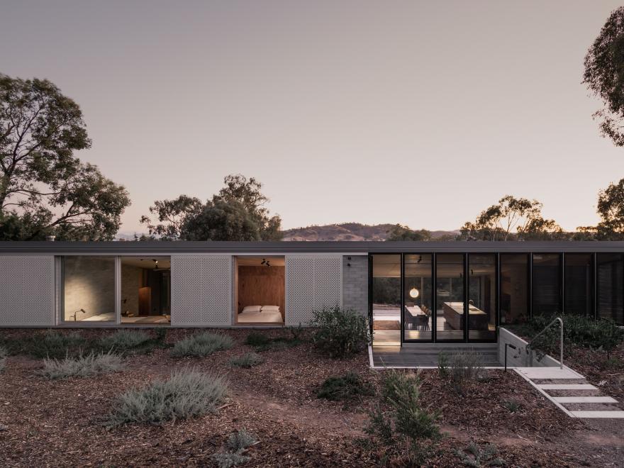 Scott James Builder