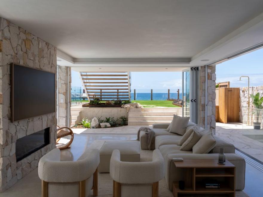 Joshua Yorke - Yorke Built